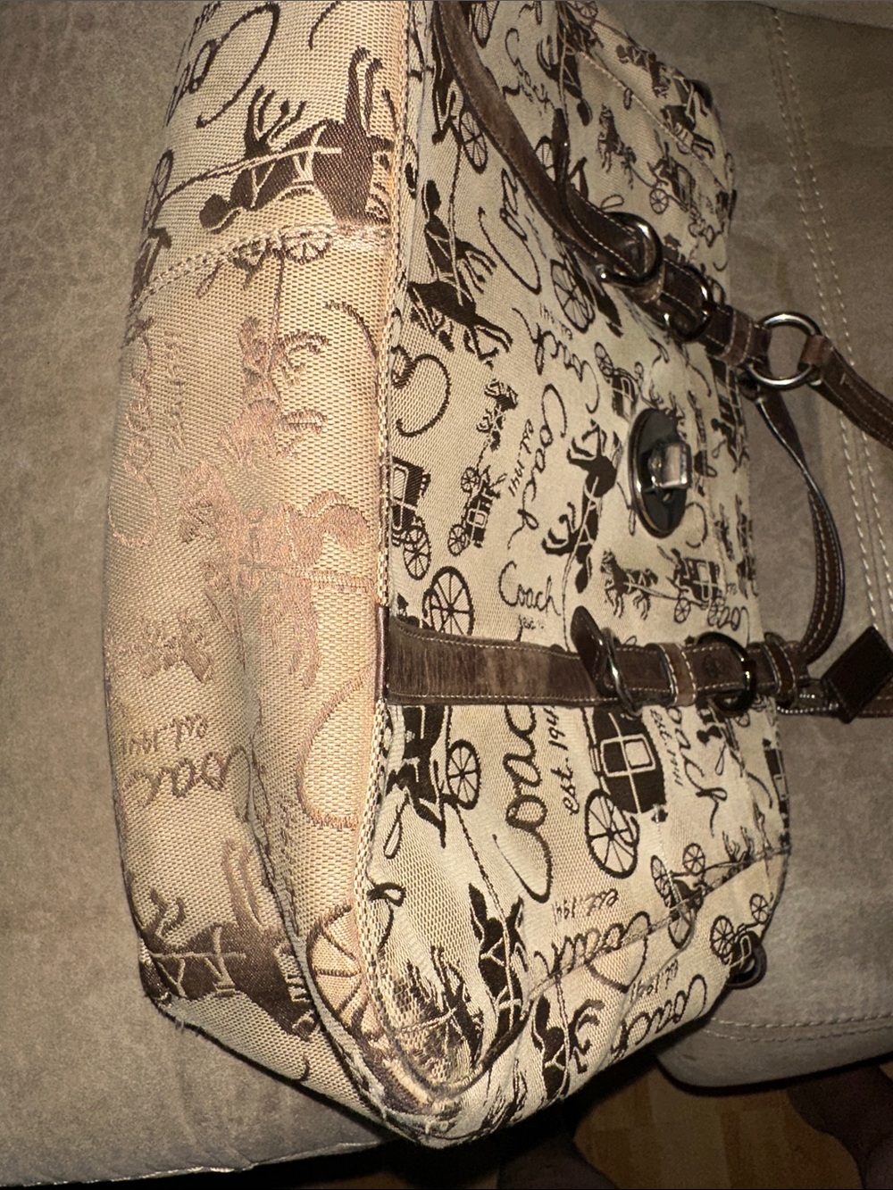 Coach Signature Canvas & Leather Horse & Carriage Tote - Picture 5 of 7